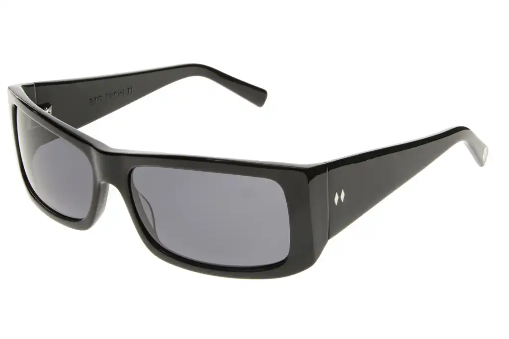 Big Iron II - Black, Angled View