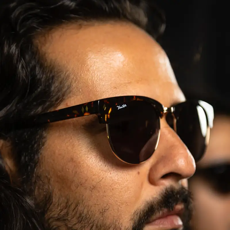 Cameron Lifestyle Image 2