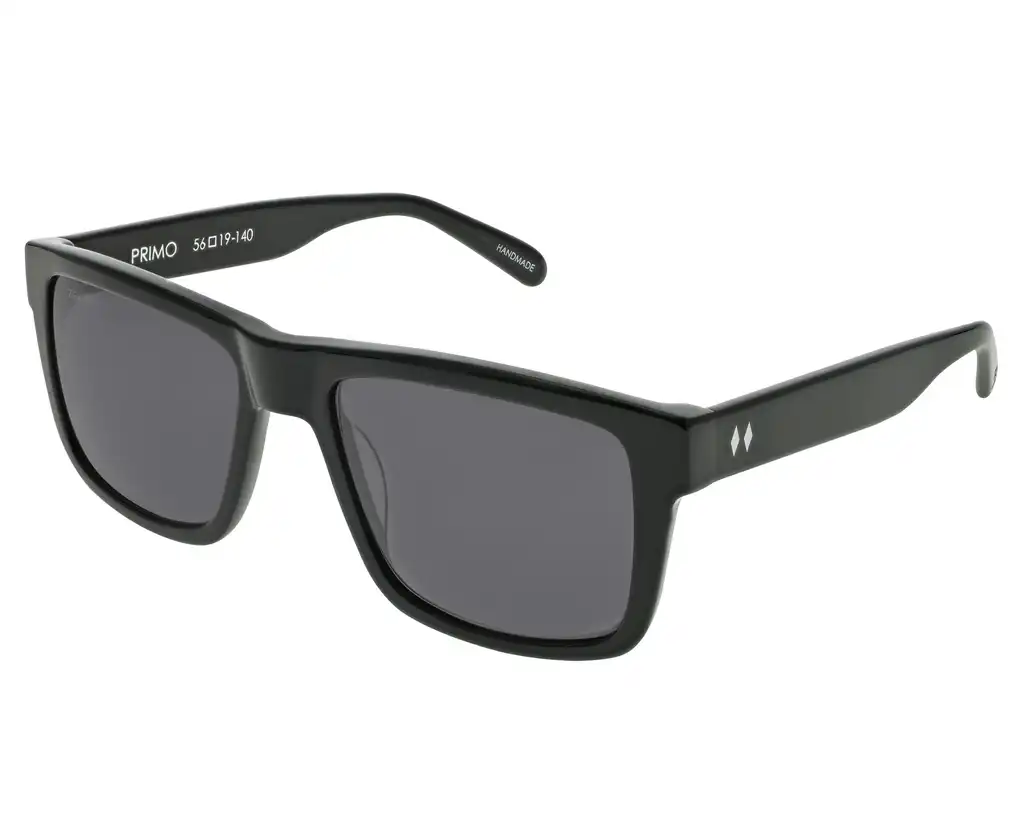 Tres Noir - Primo - Black, Angled View