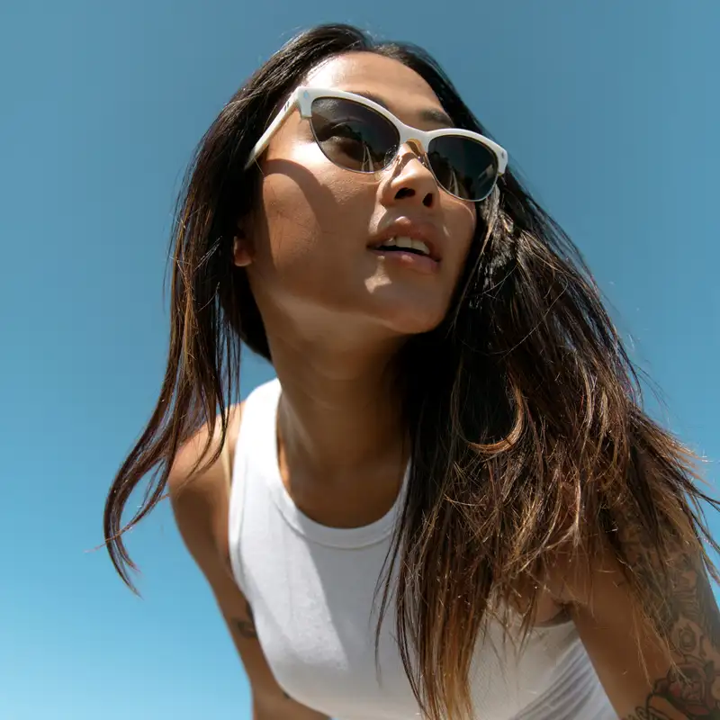 Sloane Lifestyle Image 3