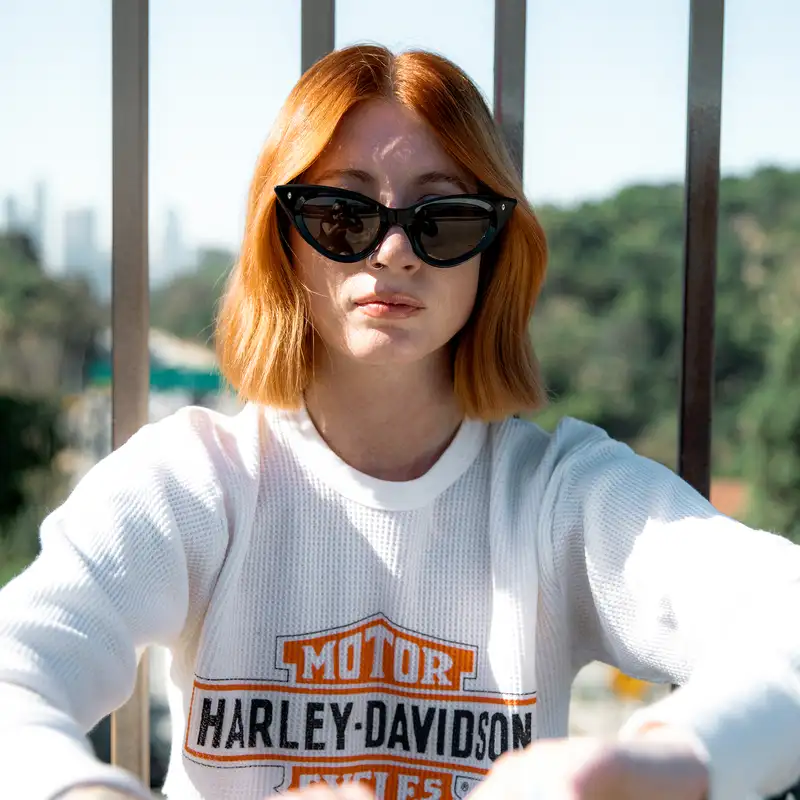 Bardot Lifestyle Image 3