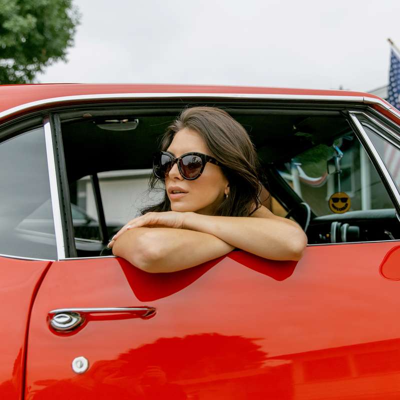 Harlow Lifestyle Image 3