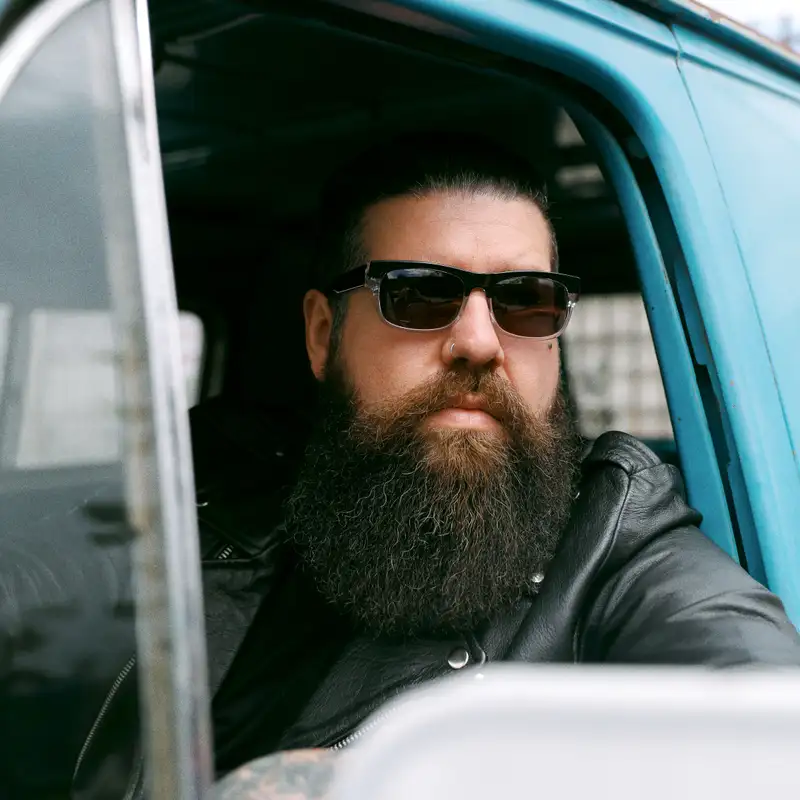 Upstart Lifestyle Image 3