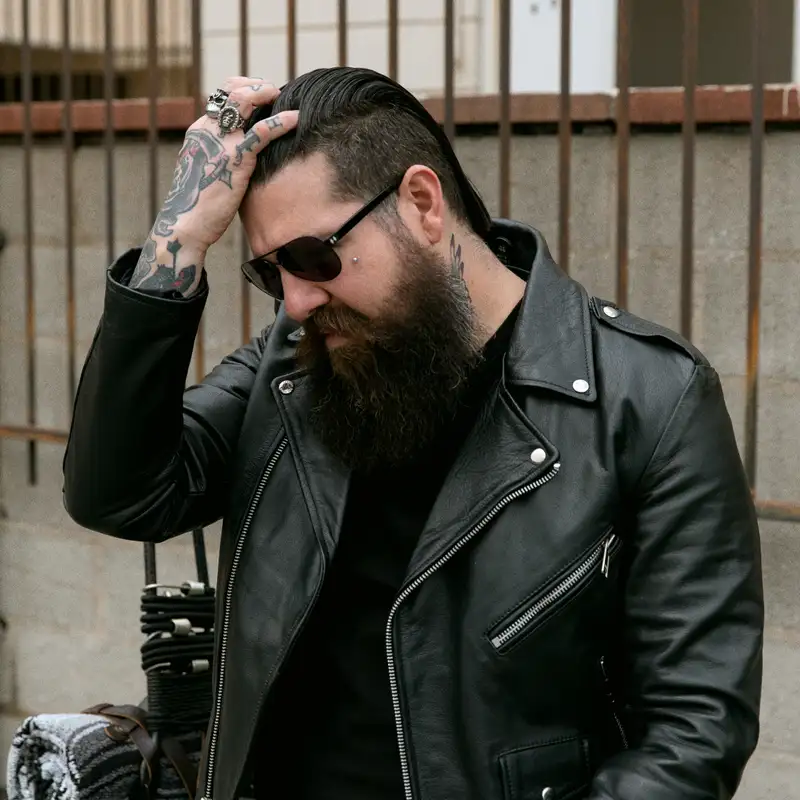 The Captain Lifestyle Image 2